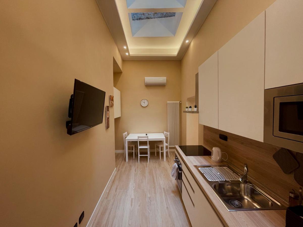 La Suite Di Dante Napoli Exterior photo