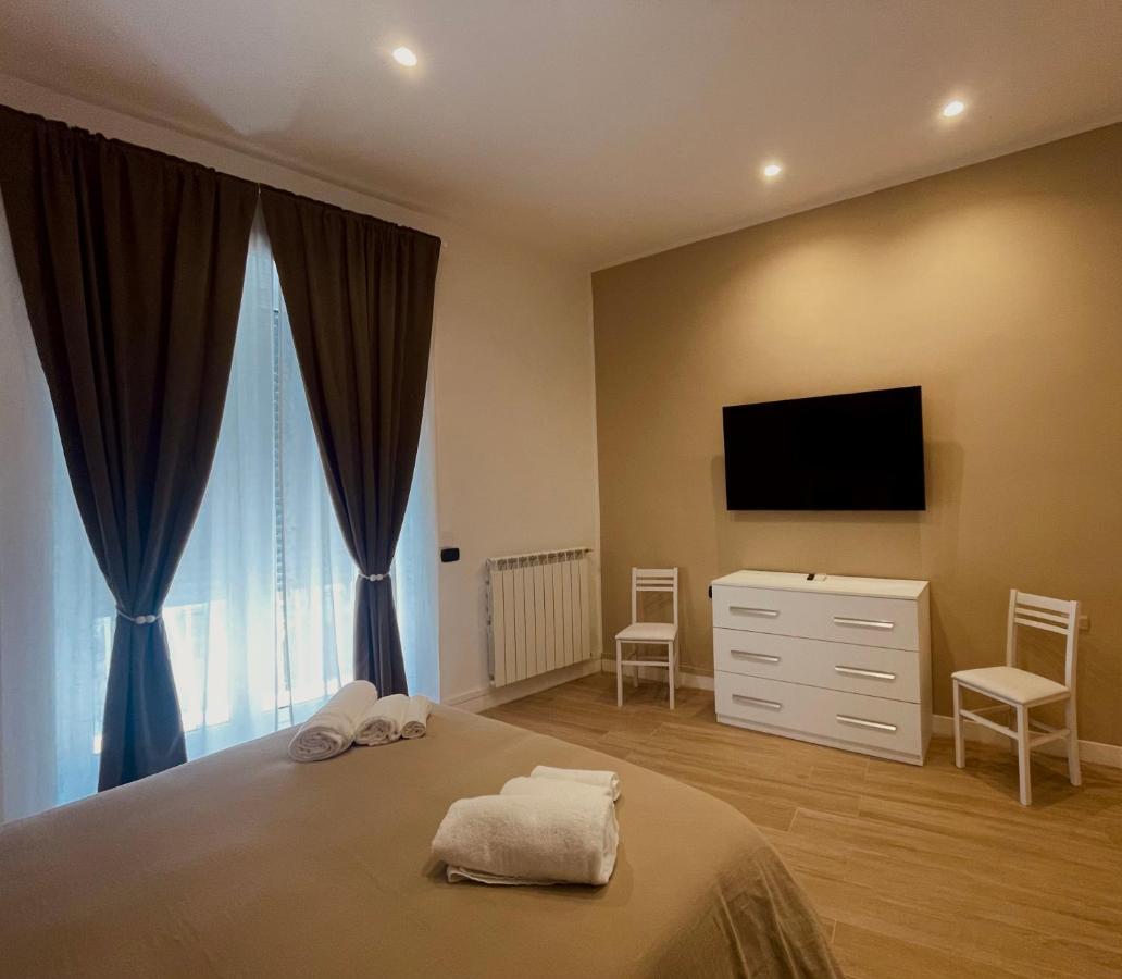 La Suite Di Dante Napoli Exterior photo